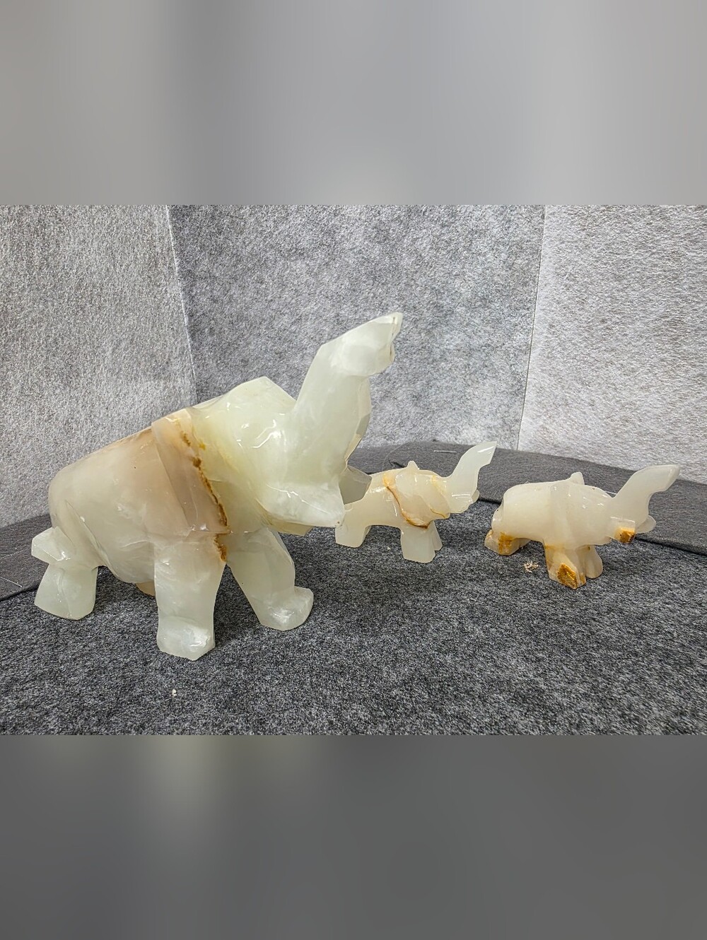 Vintage Hand-Carved Onyx Elephant Set of 3–Translucent Banded Stone – Good Luck